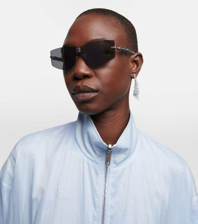 Picture of Givenchy Sunglasses _SKUfw72645363fw